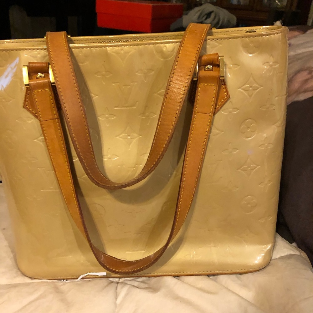 Authentic Louis Vuitton Houston Bag